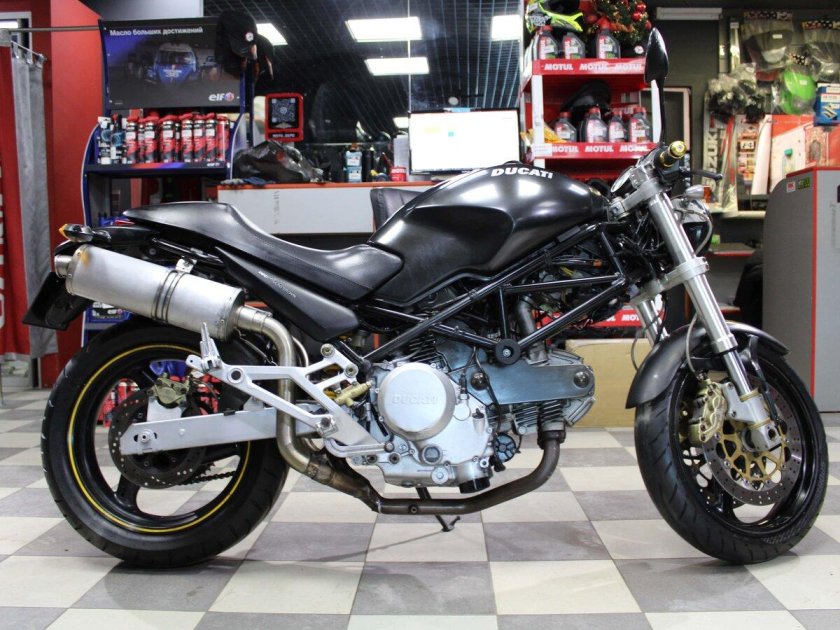Ducati Monster 400 2003