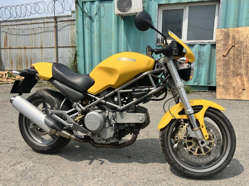 Ducati monster