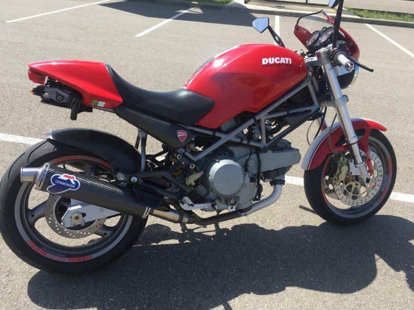 Ducati Monster 400