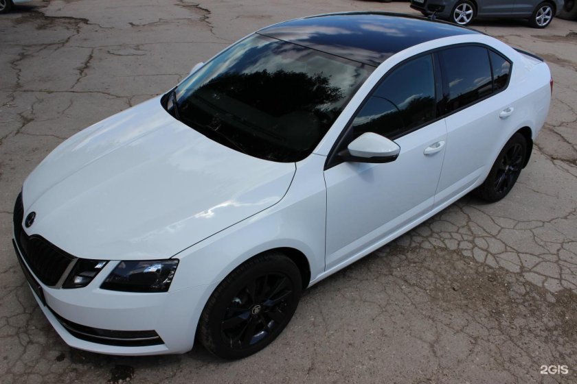 Skoda Octavia a7 черная крыша