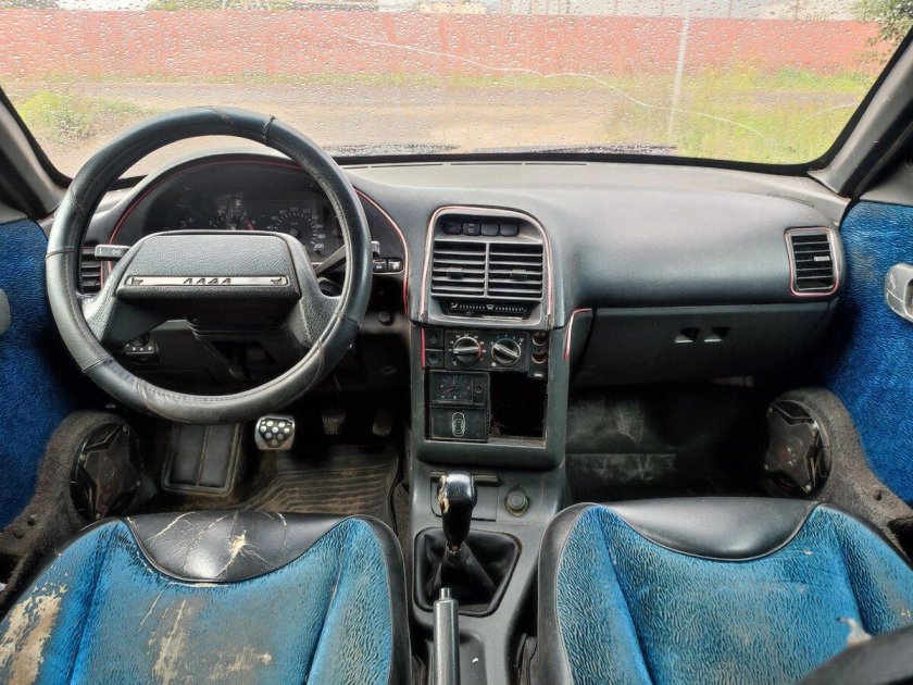 Лада ВАЗ 2110 В салоне