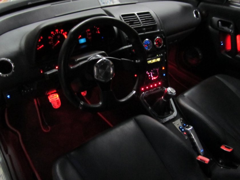 Тюнинг салона ВАЗ 2110