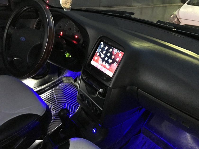 ВАЗ 2110 тюнинговая торпеда