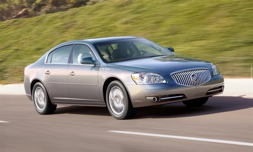 Buick Lucerne 2011