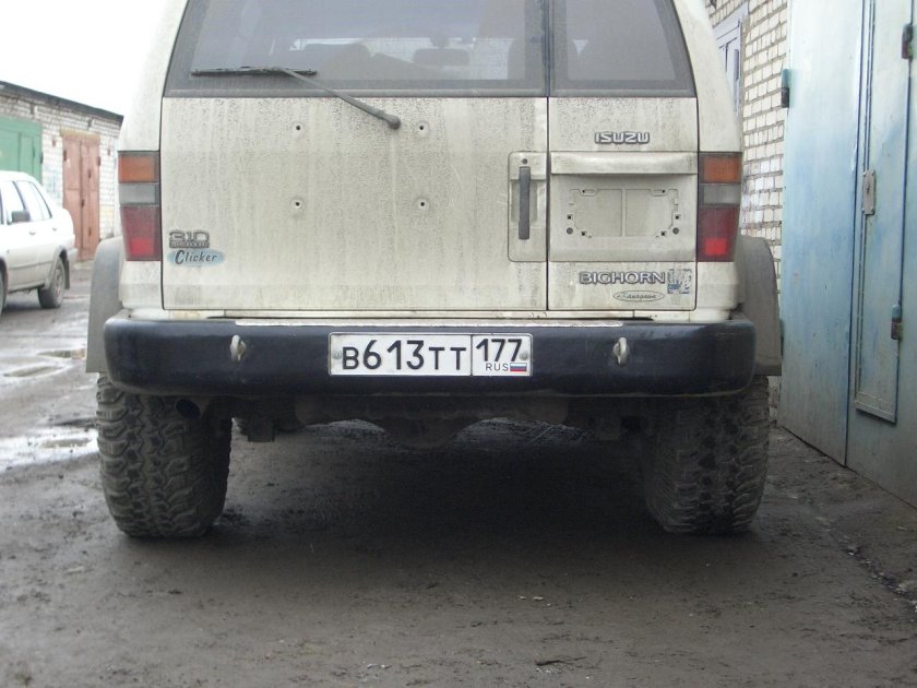 Isuzu Trooper силовой бампер