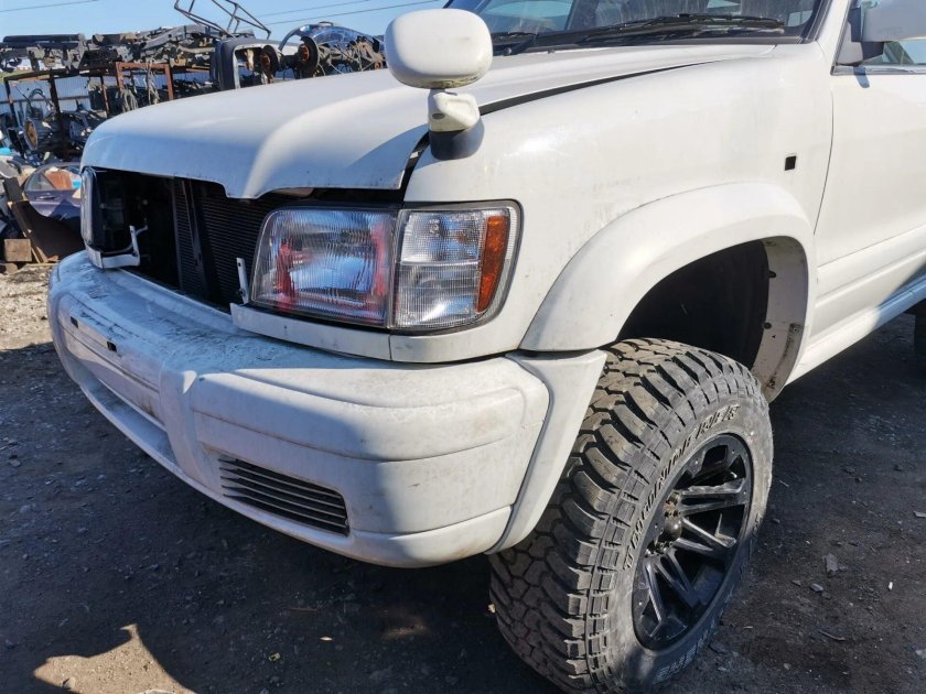 Расширители арок Isuzu Bighorn