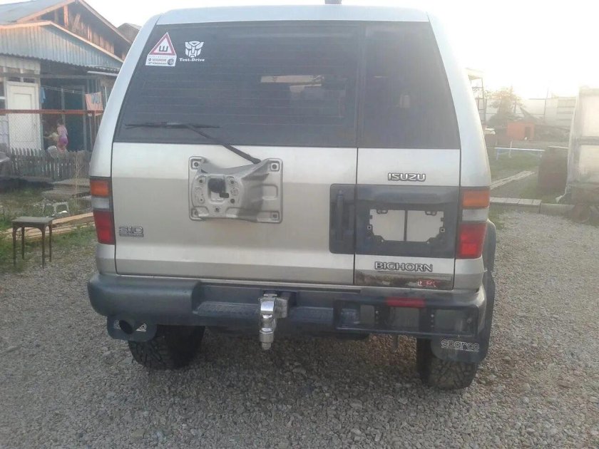 Фаркоп на Исузу Бигхорн