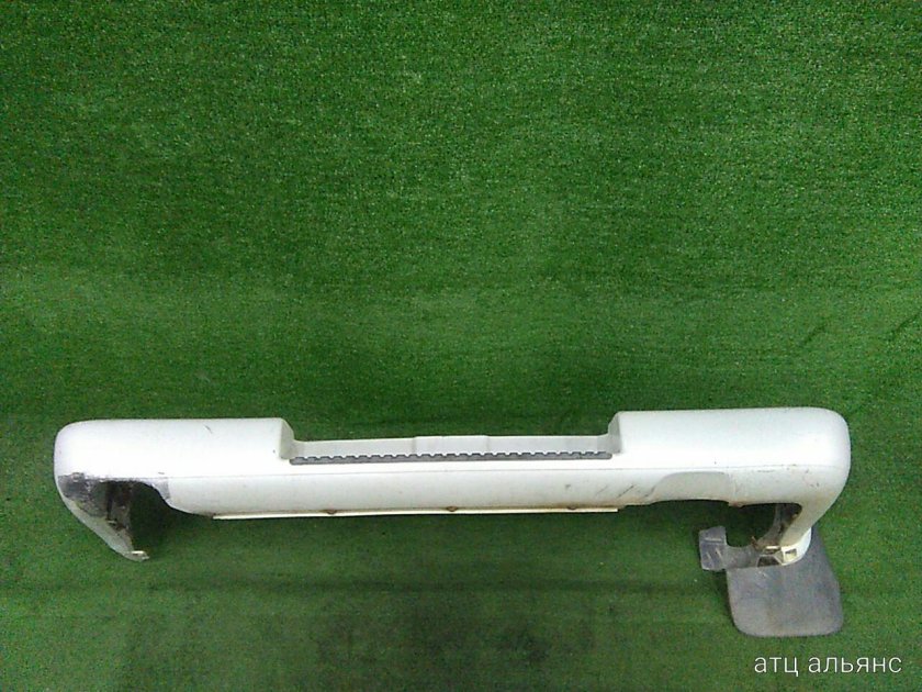 Задний бампер