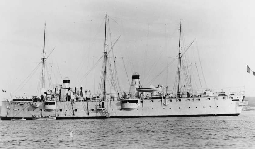 Бронепалубный крейсер «Лавуазье»