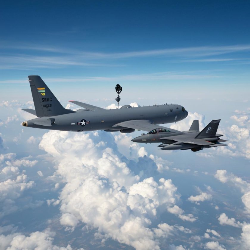 Kc-135 stratotanker