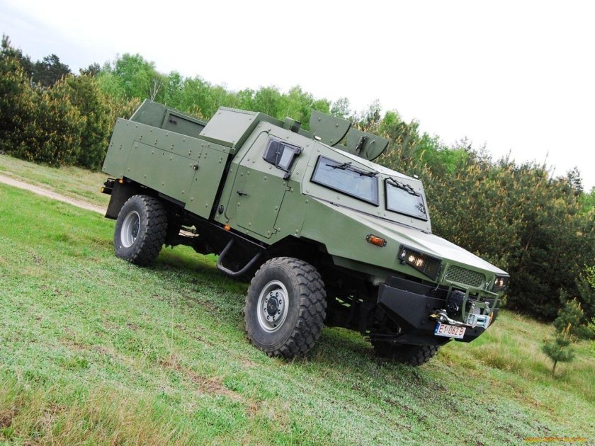 Бронеавтомобиль Zubr