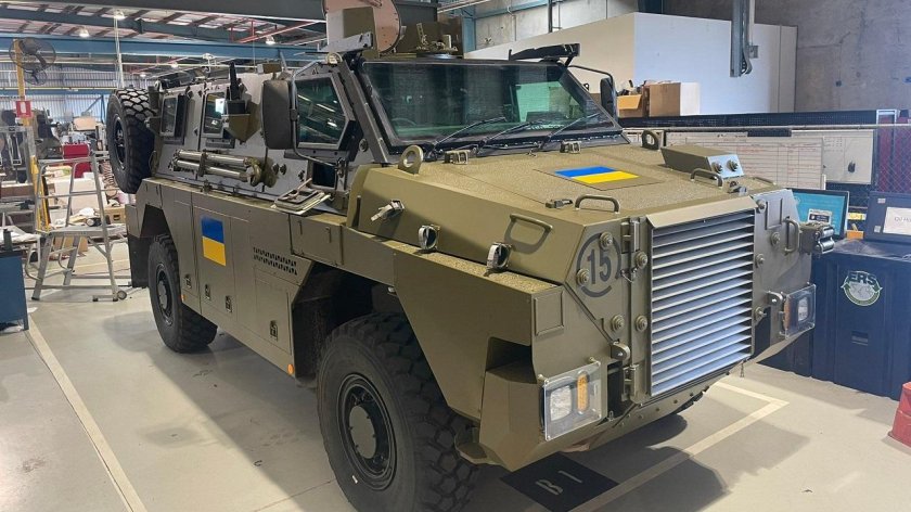 Bushmaster бронеавтомобиль