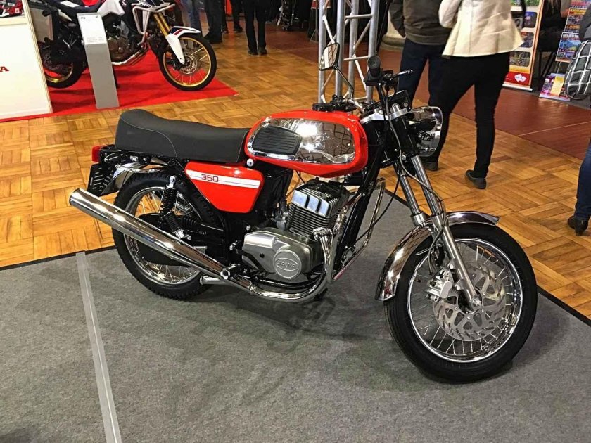 Ява 350 640 Retro