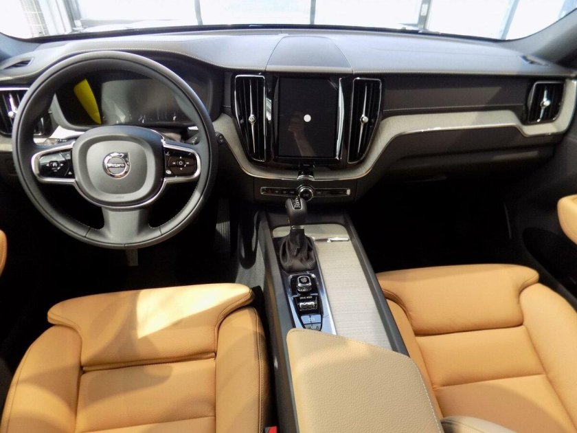 Volvo xc60 2020 салон