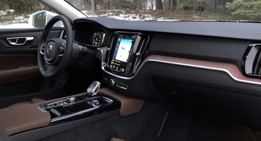 Volvo xc60 2020 салон