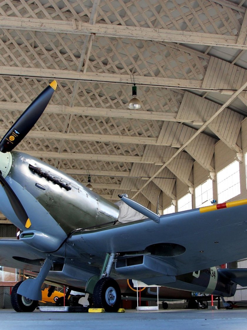 Spitfire mk ix walkaround