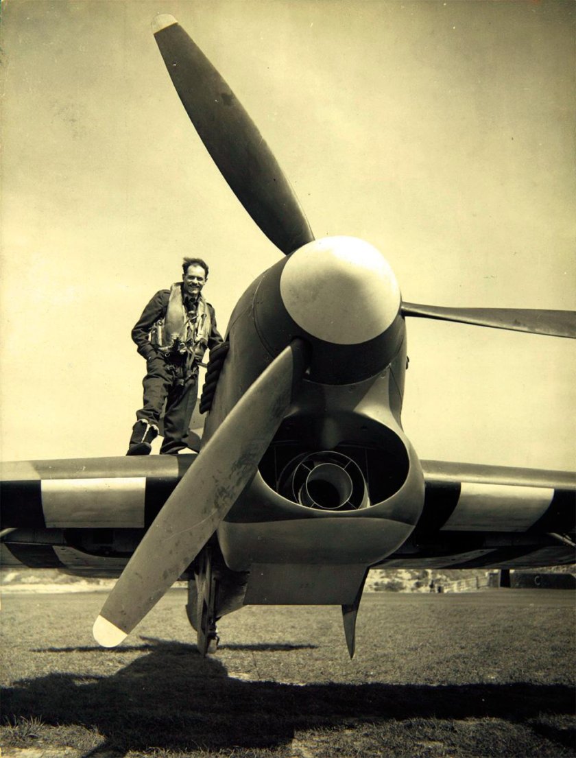 Hawker Typhoon