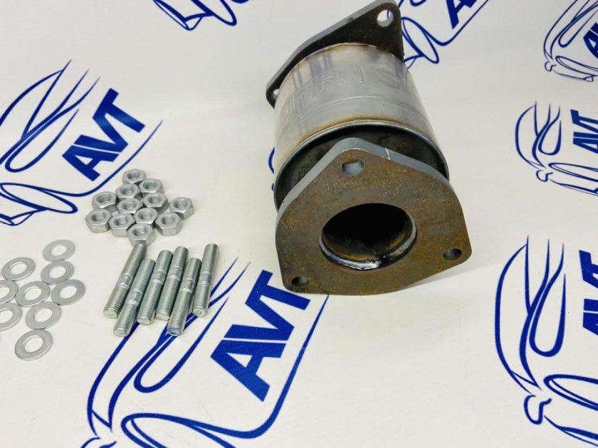 Кронштейн катализатора Шевроле кобальт