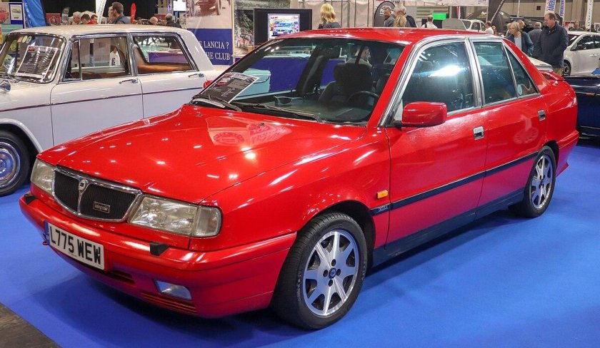 Лянча Дедра интеграле