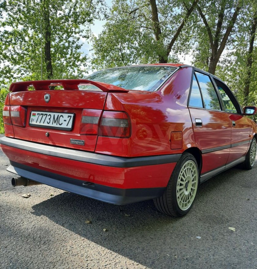 Лянча Дедра интеграле