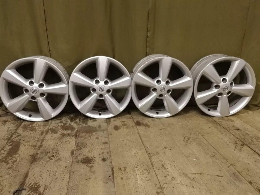 Диски Nissan Qashqai r17