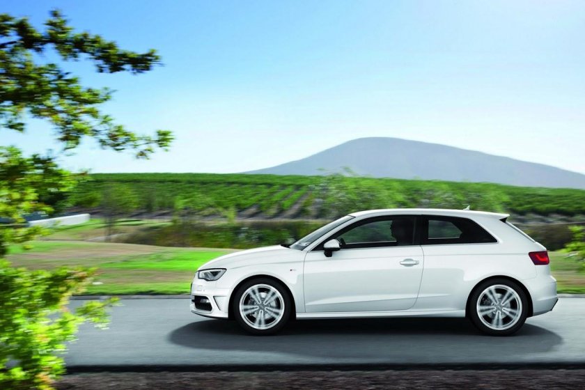 Ауди а3 хэтчбек 2012