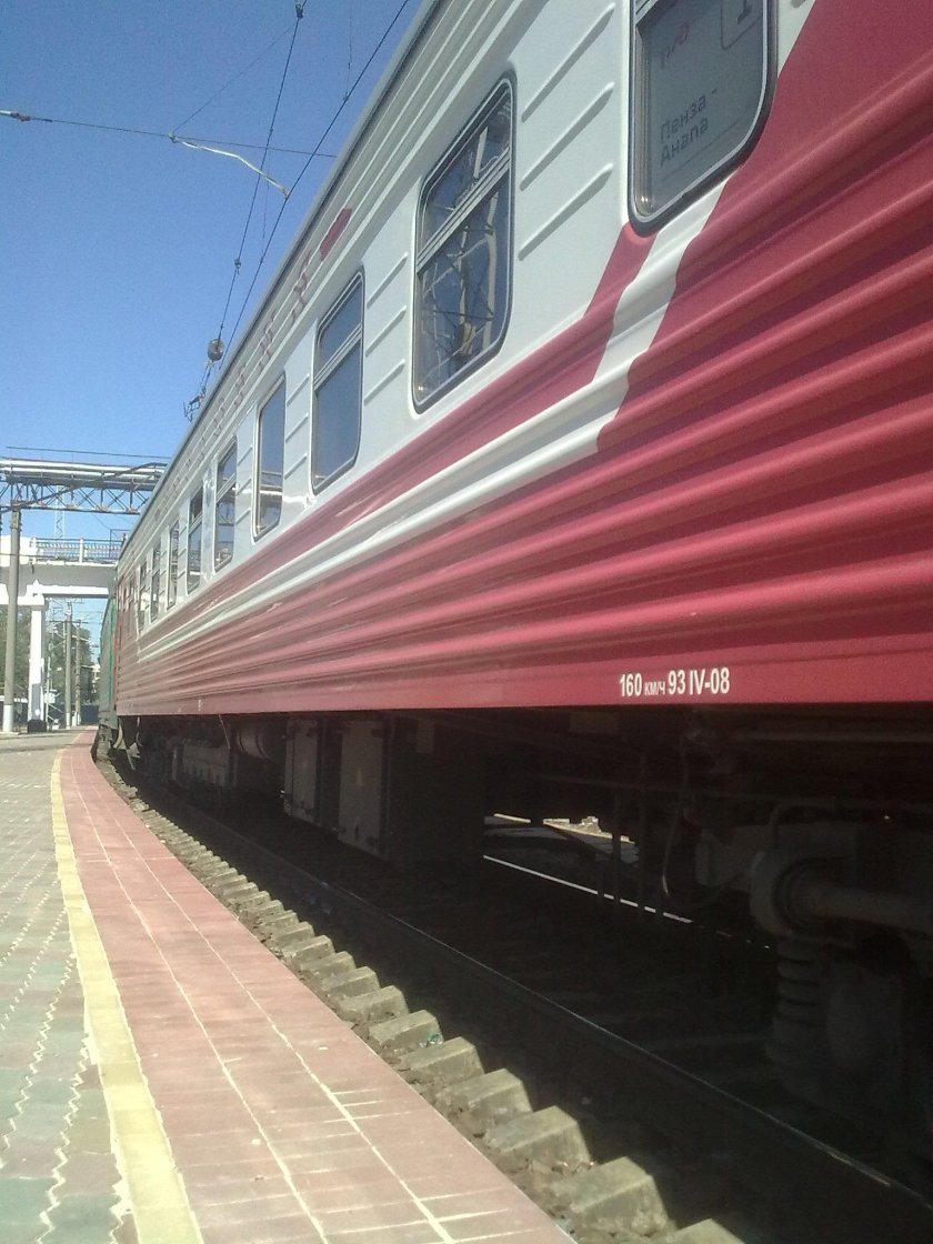 Фирменный поезд Мордовия 042й