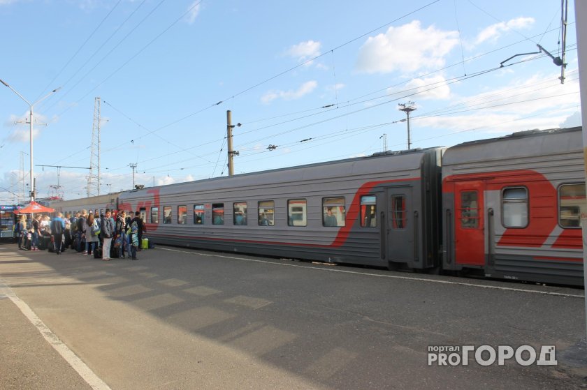 Фирменный поезд Вятка