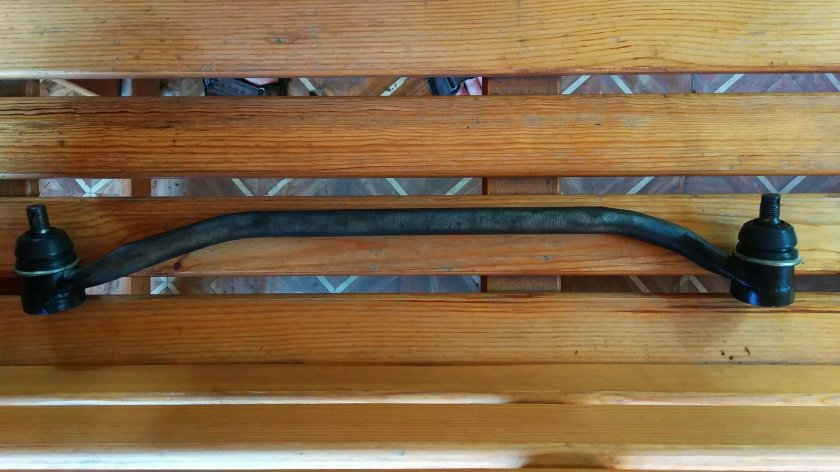 Средняя рулевая тяга на Шевроле Нива Фам