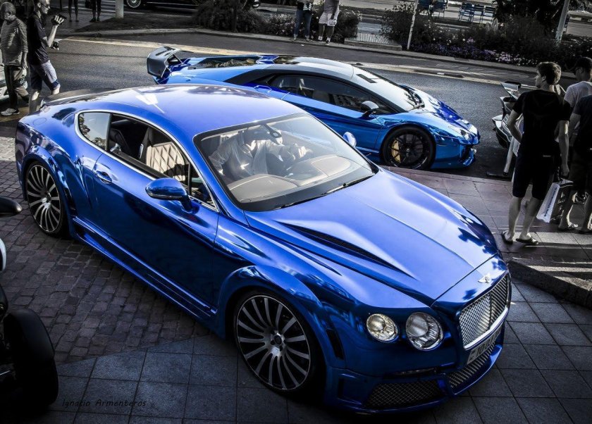 Бентли Континенталь ГТ 2015