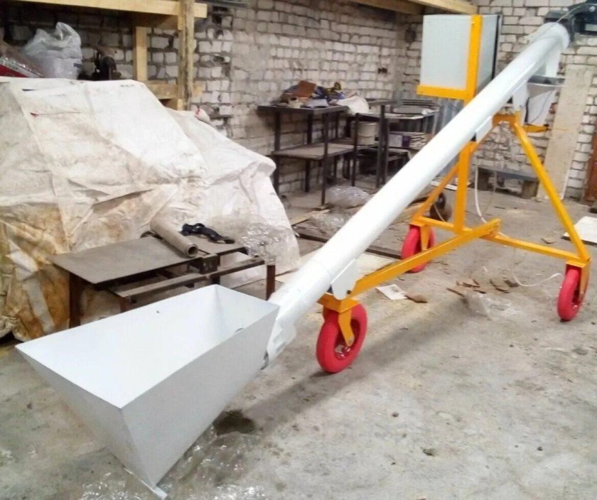 Мобильный шнековый весовой дозатор