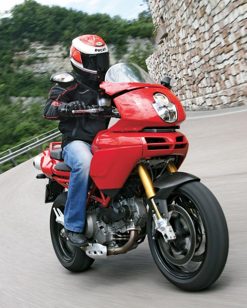 Ducati Multistrada 1100