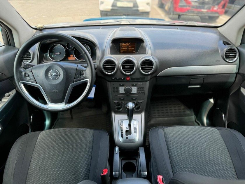 Opel antara 2013 салон