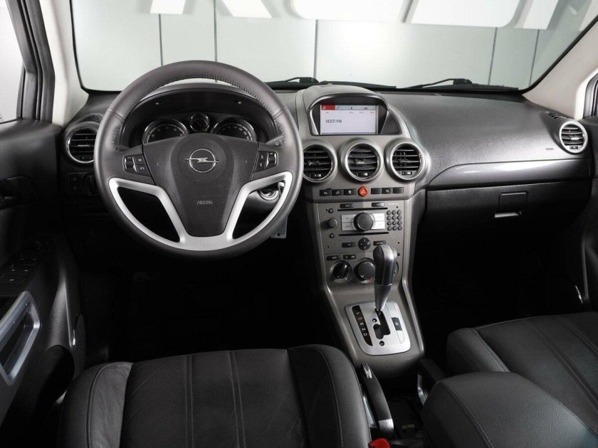 Opel antara 2010