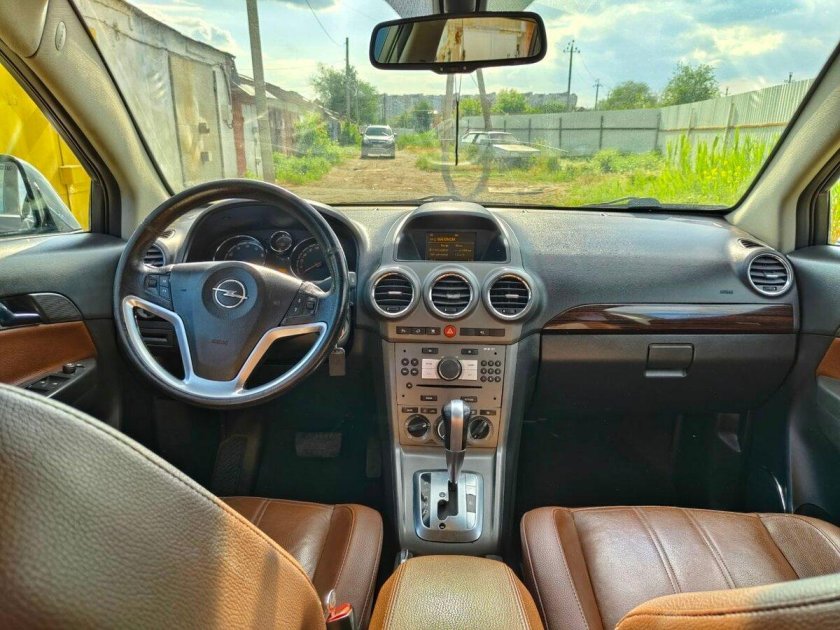 Опель антара 2010