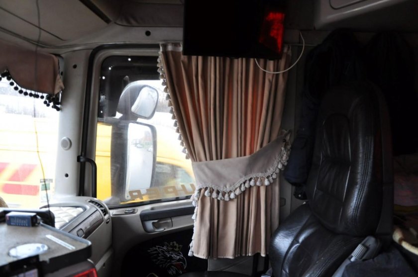 Шторки на Хино 500