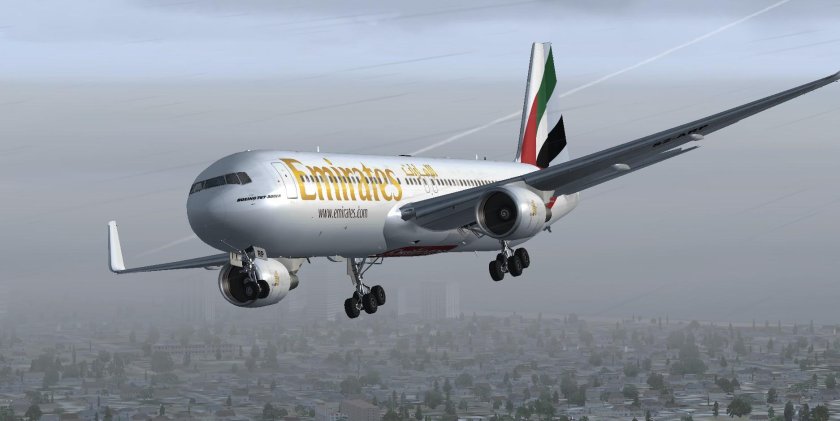 Боинг 737 Эмирейтс
