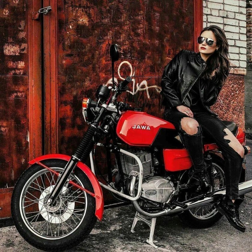 Ява-байкерши Ява 350