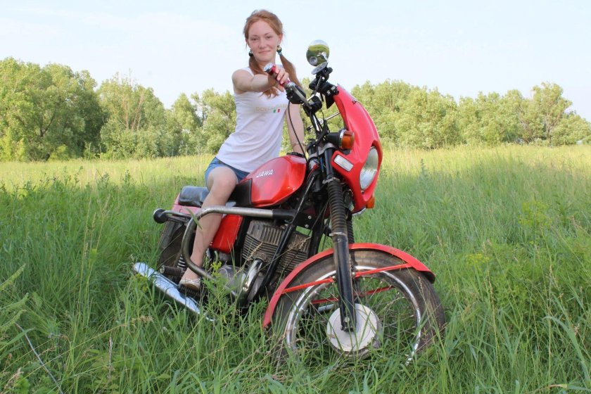 Девушка на Яве