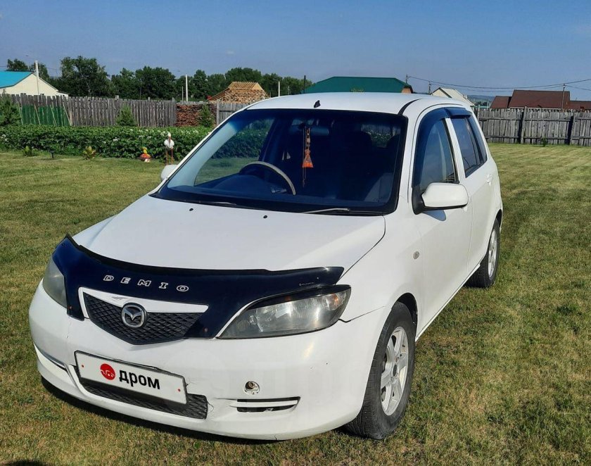 Мазда Демио 2003