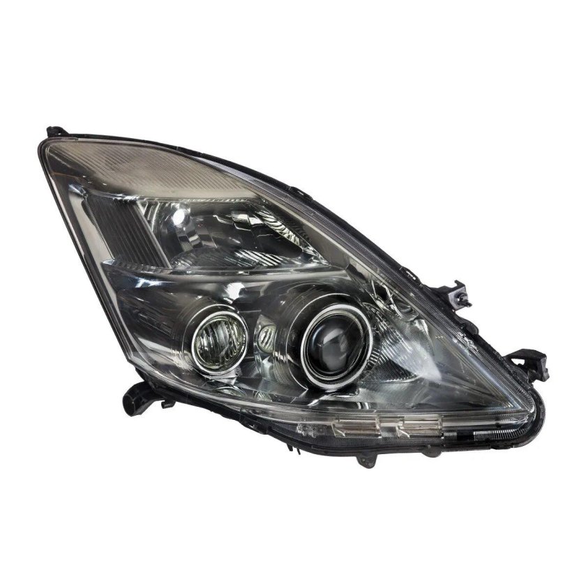 Isis Toyota фары