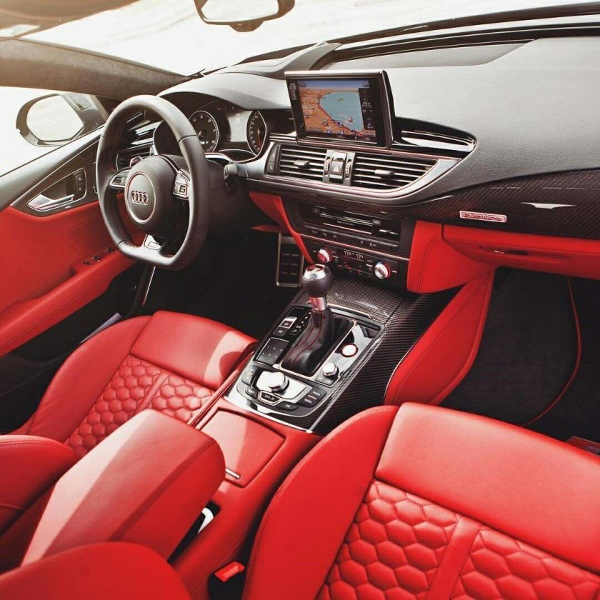 Audi rs7 Interior