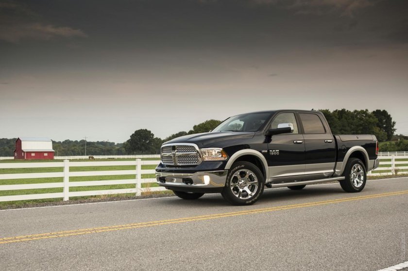 Dodge Ram 1500 v8
