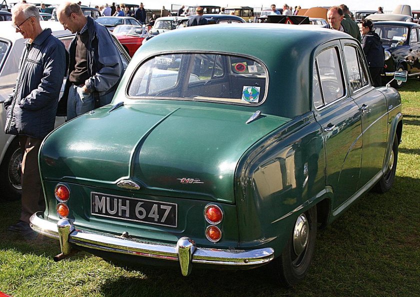 Austin a40