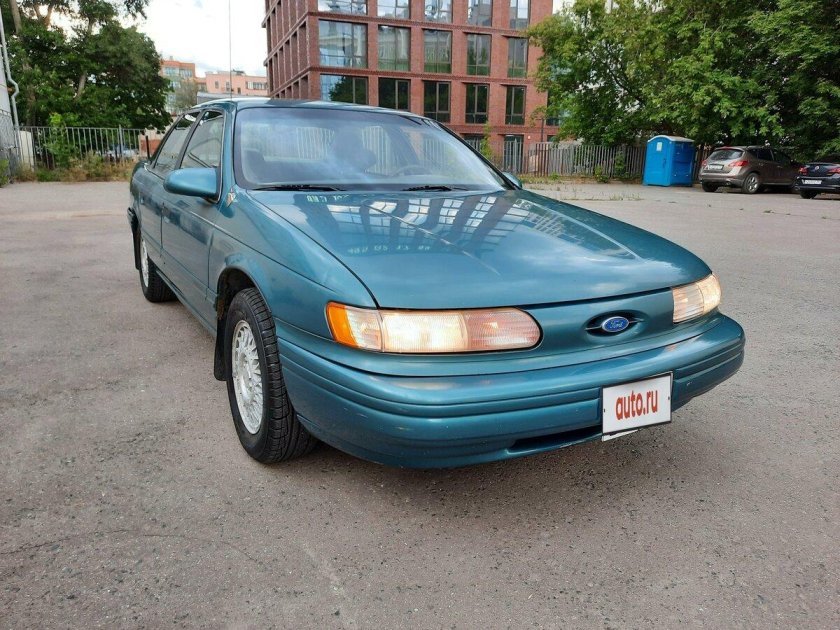 Форд таурас 1993