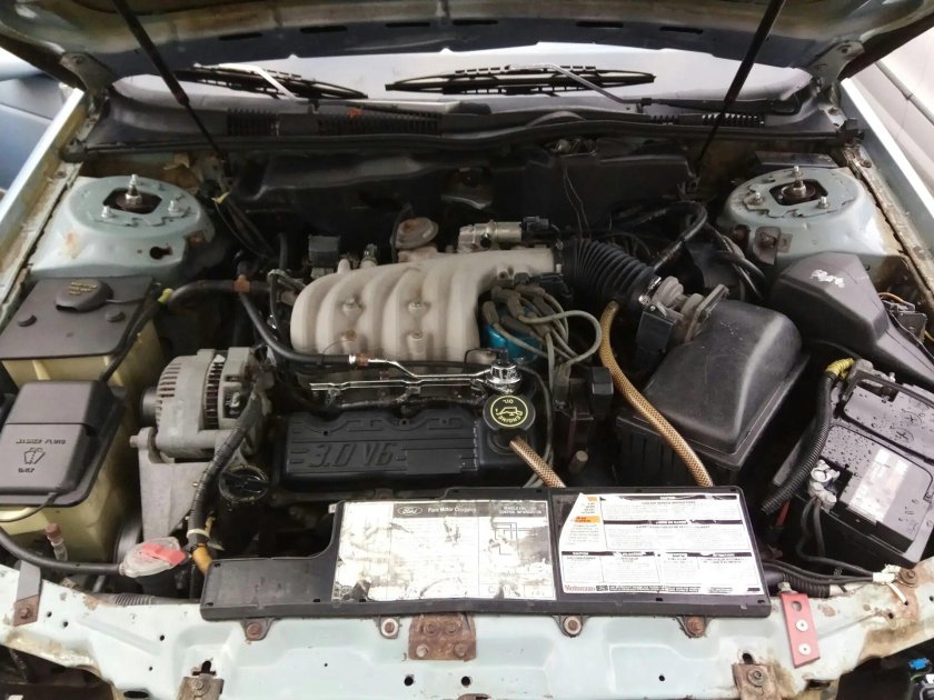 Форд Таурус под капотом