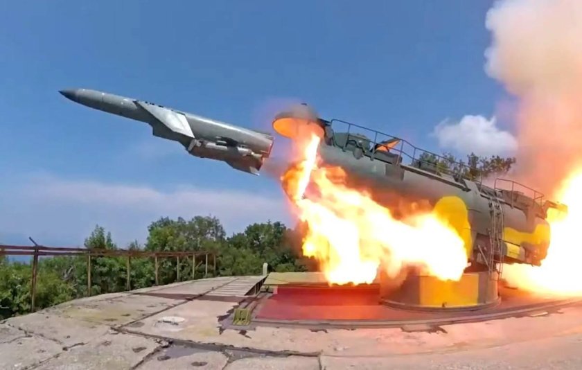 Противокорабельный комплекс Утес