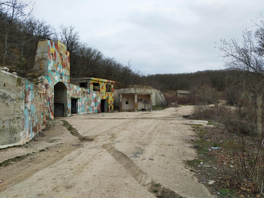 Береговой комплекс Утес объект 100