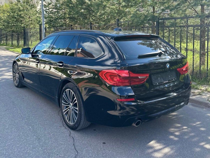 Бмв 5 серии 2018