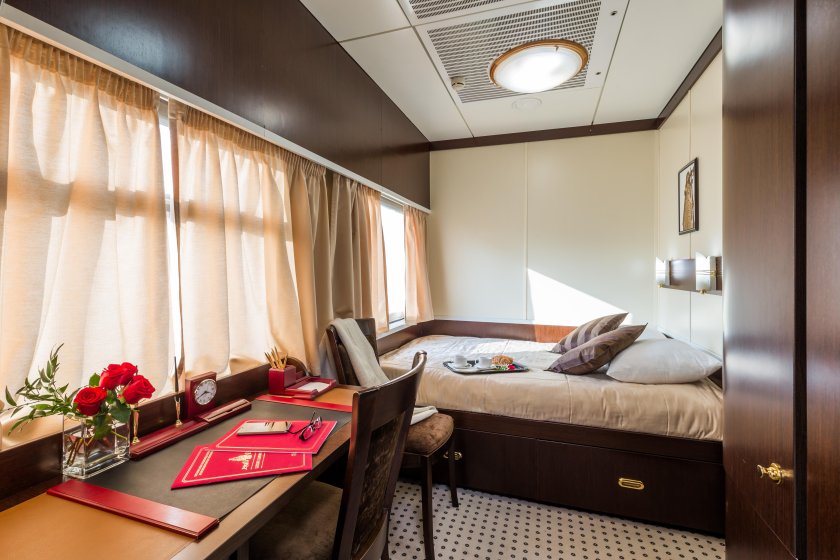 Вагон купе Люкс РЖД